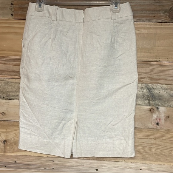 Banana Republic size 4 Stretch Khaki Color Knee-Length Pencil Skirt with Pockets - Picture 7 of 10